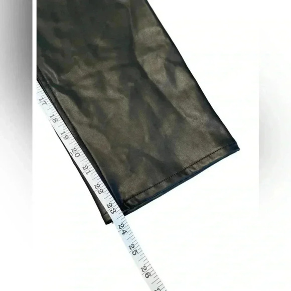 Abercrombie & Fitch Vegan Leather Ankle Straight Pant Size 4 Short - Picture 4 of 10